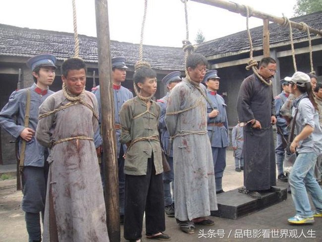 Nghịch lý đời diễn viên quần chúng: Chỉ mong bị đánh đập hoặc... sát hại trên phim - 3