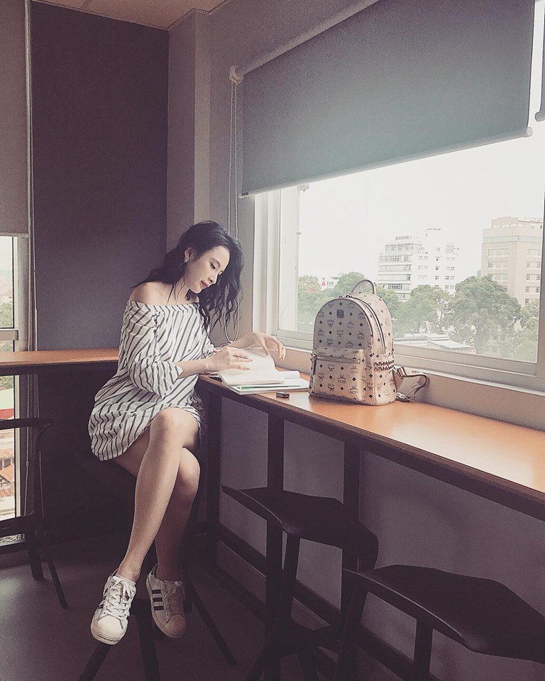 Gợi cảm trở lại trường học Glee, Angela Phương Trinh gây ấn tượng với sắc vóc vượt trội - 7