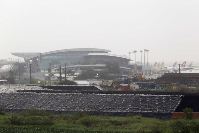 Siêu vận tải C-17 của Tổng thống Donald Trump đáp xuống sân bay Đà Nẵng - 5