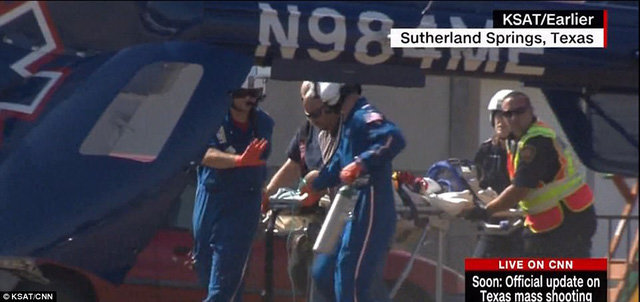 Tiết lộ sốc về thân thế nghi phạm xả súng làm 26 người chết tại nhà thờ Mỹ - 4