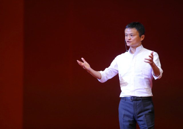 Tỷ phú Jack Ma gửi đến các bạn trẻ Việt Nam: Đừng bao giờ kêu ca không còn cơ hội - 3