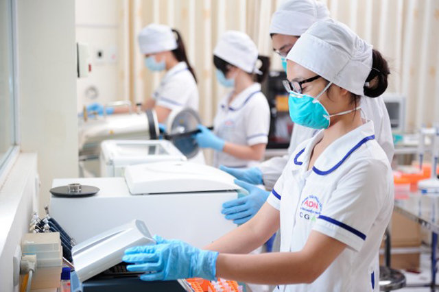 Đi xét nghiệm ADN bàng hoàng phát hiện “nuôi nhầm con” - 2