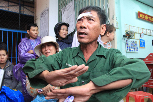 Mưa lũ khủng khiếp ở miền Trung: Tang thương xóm nghèo dưới “tử địa” lở núi - 2