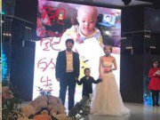 Tin tức - Đám cưới kỳ lạ giữa con trai 4 tuổi và mẹ, sự thật phía sau khiến ai cũng nghẹn ngào