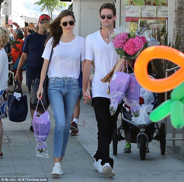 “Vi diệu” thay, cặp đôi Song - Song lại có điểm tương đồng như Miranda Kerr và tỷ phú Evan - 5