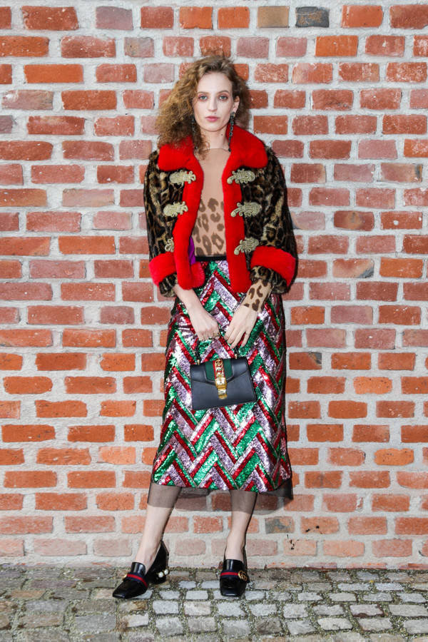 Lần đầu tiên, Hoa hậu Kỳ Duyên vượt mặt Hoa hậu Đỗ Mỹ Linh khi đụng hàng - 10