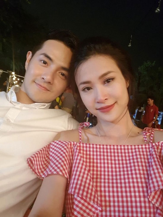 Sao Việt 24h: Con gái Jennifer Phạm thành chuyên gia “tự sướng” khi cầm điện thoại mẹ - 8