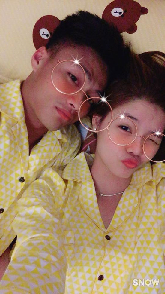 Sao Việt 24h: Con gái Jennifer Phạm thành chuyên gia “tự sướng” khi cầm điện thoại mẹ - 11