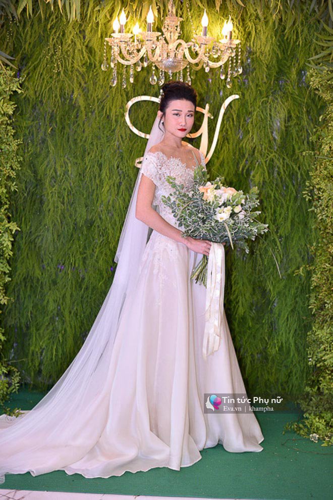 Mẹ con Xuân Lan, vợ chồng Lê Thuý đến mừng đám cưới Kha Mỹ Vân và chồng Tây - 2
