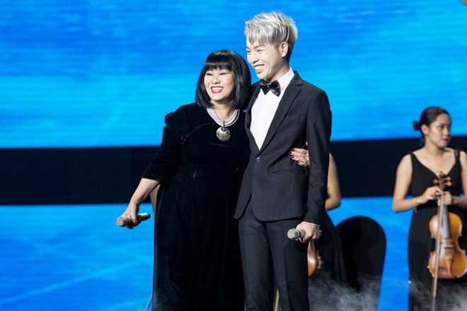 Cặp đôi hoàn hảo: Phi Nhung khóc, ôm chặt giọng ca amp;#34;Sau tất cảamp;#34; - 18