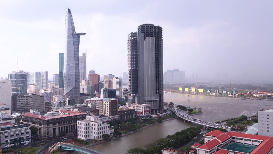 Biệt thự bỏ hoang từng ở nhiều năm và căn hộ sang trọng hiện tại của Á hậu Hoàng My - 6