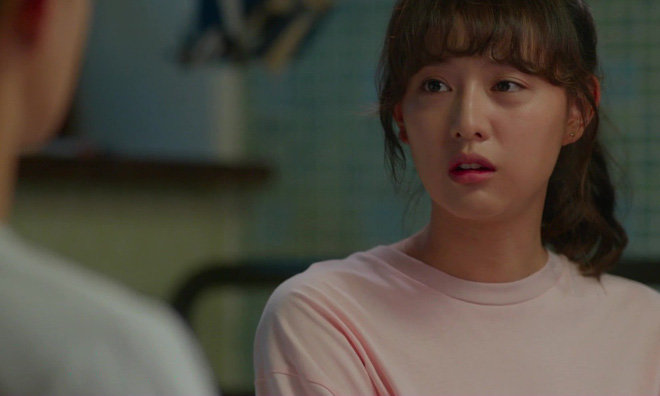 Ác mộng lấy chồng cuồng ghen: Đi tắm 30 phút cũng phải cầm điện thoại để nghe - 2