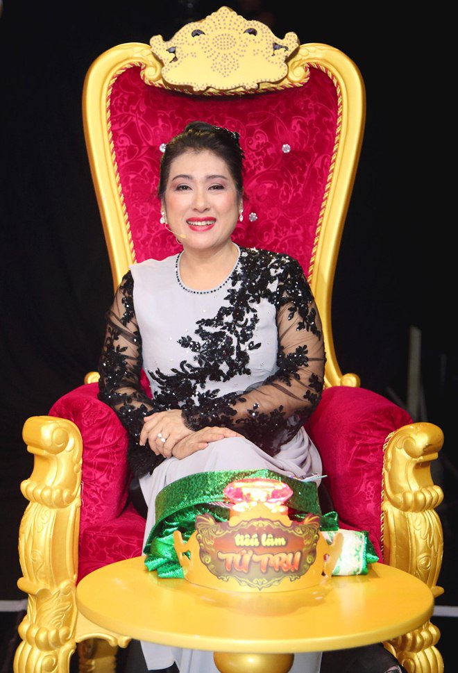 amp;#34;Đột nhậpamp;#34; hậu trường ghi hình của Minh Nhí, Hồng Vân trước giờ lên sóng - 9