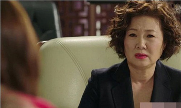 Mẹ chồng lắp camera trong nhà, hốt hoảng khi phát hiện sự thật về con dâu - 3