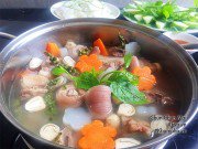 Bếp Eva - Lẩu đuôi heo tiêu xanh hấp dẫn cuối tuần