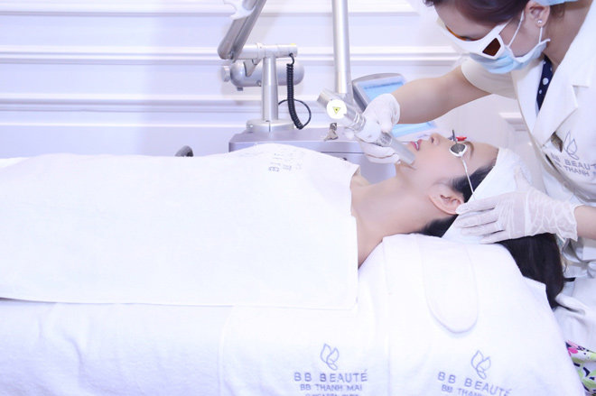 Nhan sắc hơn 20 năm như một và bí quyết dễ “như ăn kẹo” của MC Thanh Mai - 7