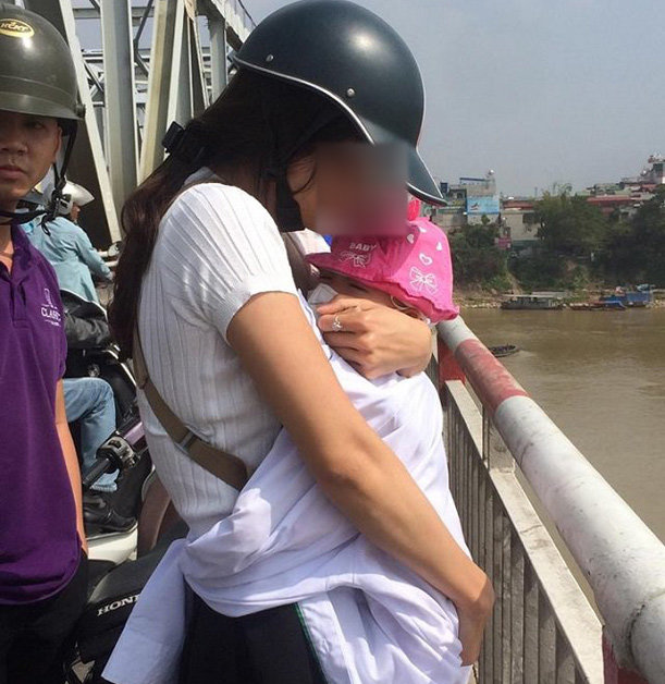 amp;#34;Thấy người mẹ ôm con định tự tử, tôi nhờ người đi đường can ngăn nhưng họ không dừng lạiamp;#34; - 1