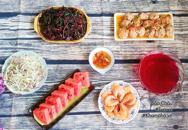 Bữa cơm chiều đủ tôm đủ thịt chỉ 87 nghìn đồng - 1