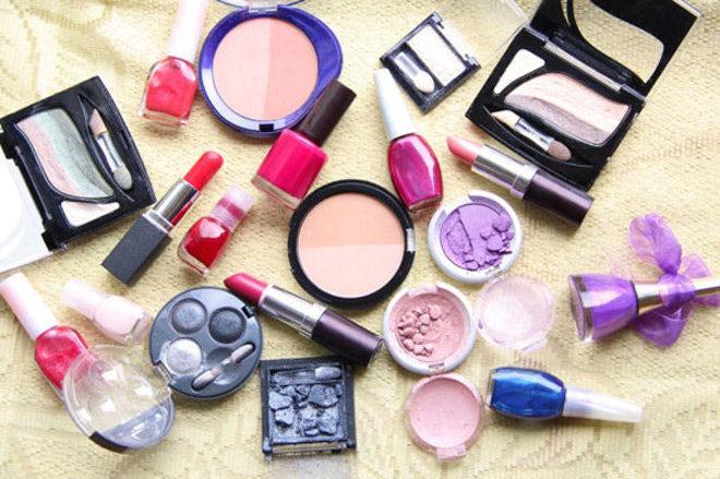 Đừng để da mình “xuống cấp không phanh” vì tiếc tiền đi thẩm mỹ! - 2