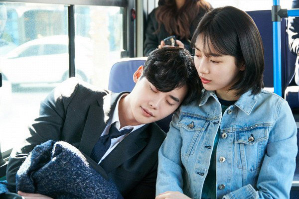 Lee Min Ho nhập ngũ được 6 tháng, Bae Suzy đã tuyên bố chia tay sau 2 năm bên nhau - 4