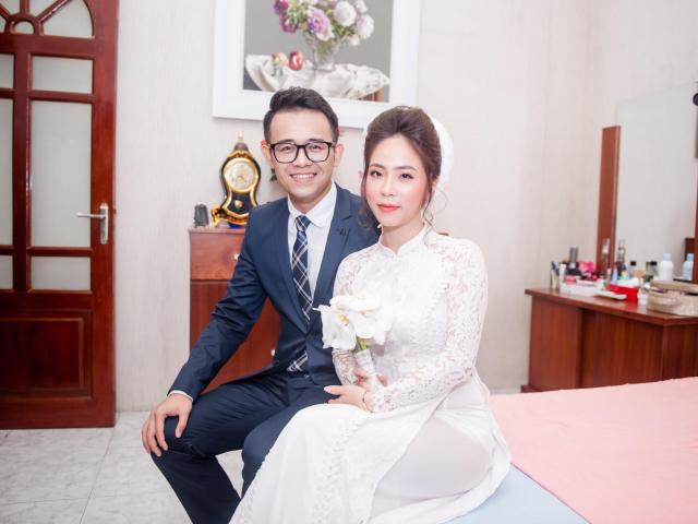 MC Chúng tôi là chiến sĩ tổ chức lễ ăn hỏi với bạn gái xinh như hot girl