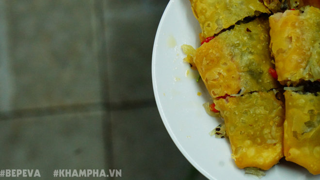 Quán bánh gối Lý Quốc Sư amp;#34;nhỏ mà có võamp;#34;, không thể bỏ lỡ trong chiều đông Hà Nội - 12