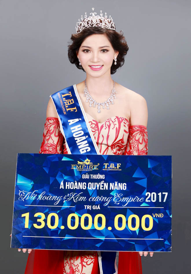 Chân dung Á hoàng Quyền năng của “Nữ hoàng Kim Cương Impire 2017” - 2