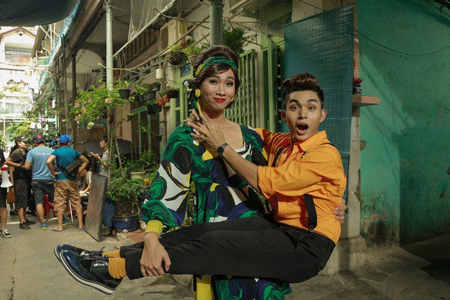 Không phải Lan Ngọc, Diễm My 9x mới là nữ chính trong MV nhạc phim Cô Ba Sài Gòn - 8