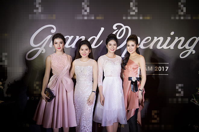 Á hậu Tú Anh, Huyền My thân thiết bên nhau xoá tin đồn rạn nứt tình bạn - 11