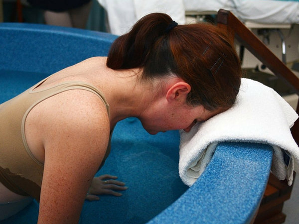 Lần đầu sinh con chịu đau đớn 20 giờ vẫn phải mổ, bà mẹ quyết đẻ thường lần 2 - 4