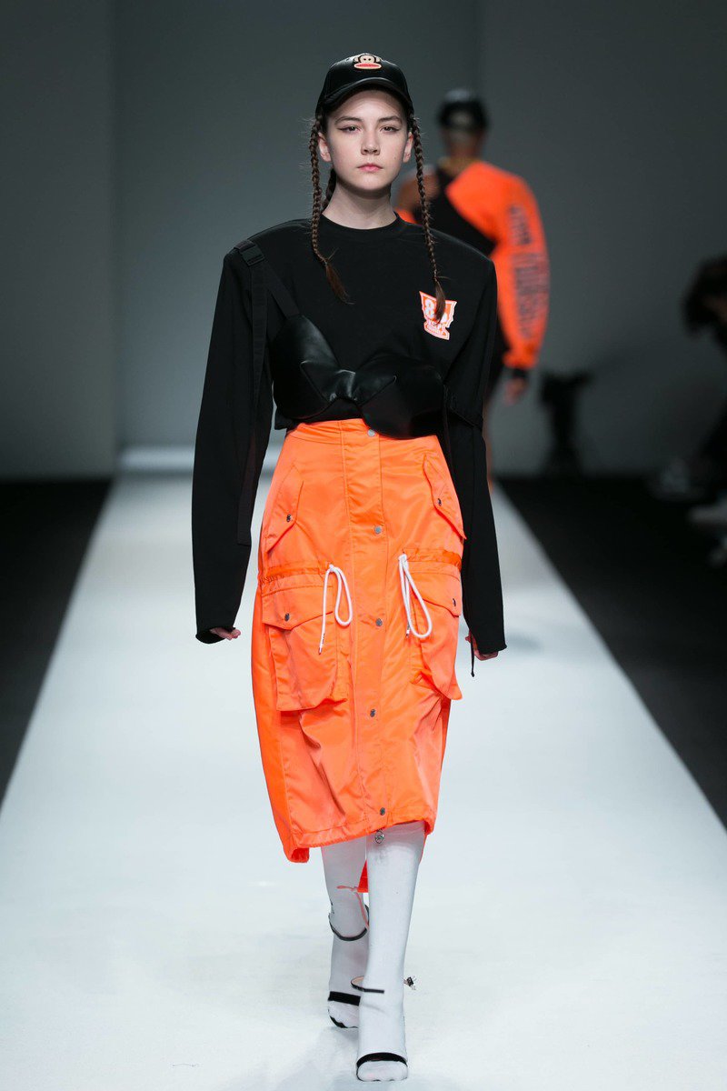 Cảnh sát nghi ngờ mẫu nữ 14 tuổi xinh như thiên thần qua đời vì bị bỏ độc - 3