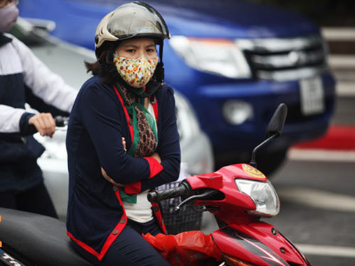 Tin mới thời tiết 18/11: Chiều nay không khí lạnh tràn về, Hà Nội chuyển mưa rét - 1