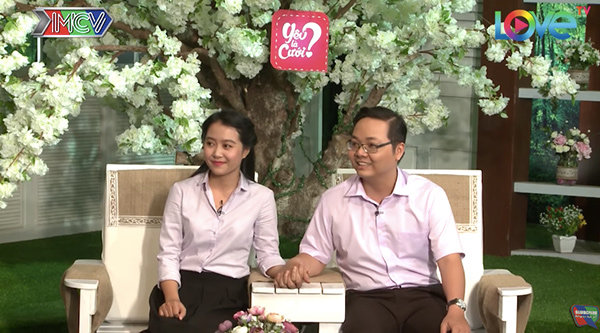 amp;#34;Em gái mưaamp;#34; bản thực: Cô sinh viên Ngân hàng xinh tựa hotgirl chủ động amp;#34;tấn côngamp;#34; thầy giáo - 1