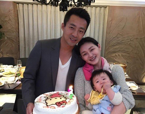 Lấy chồng doanh nhân, tỷ phú, mỹ nhân Hoa ngữ nhận được những cái kết đắng - 9