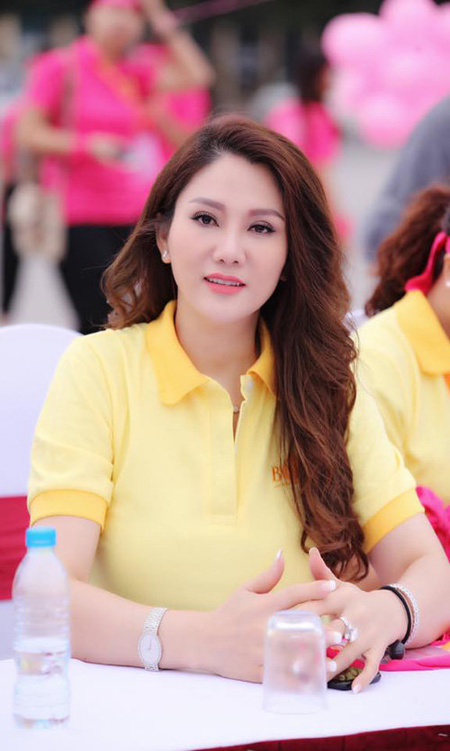 Hoa hậu Xuân Hương chia sẻ: “Phụ nữ đừng nên cam chịu” - 2