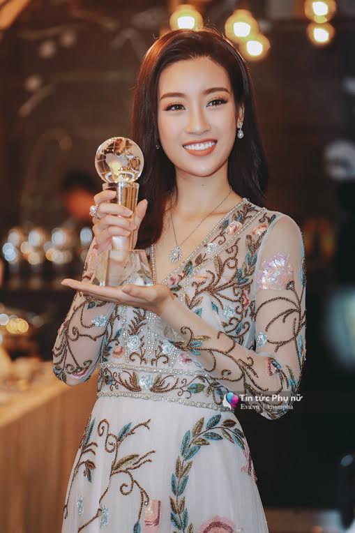 Mẹ HH Đỗ Mỹ Linh: amp;#34;Linh hét lên và vui mừng khi được nói tiếng Việt lúc tôi sang thăm!amp;#34; - 5