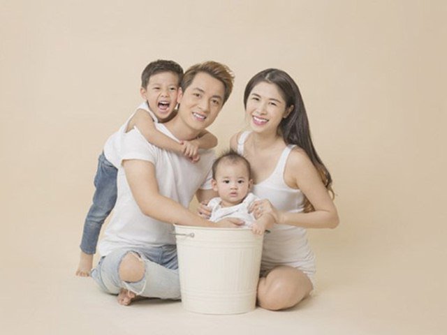 Vợ Đăng Khôi tiết lộ quá khứ từng từ bỏ tất cả để theo chồng dù chưa làm đám cưới