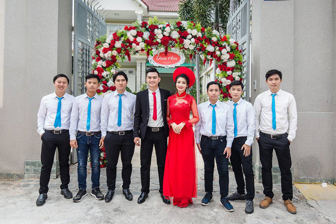 Cô dâu cùng dàn bê tráp nổi rần rần sau một đêm nhờ clip nhảy amp;#34;Cô Ba Sài Gònamp;#34; - 4