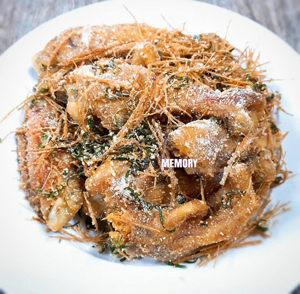 Học 8x đảm đang cách làm bột muối rang amp;#39;thần thánhamp;#39; nhà nhà đều mê - 2