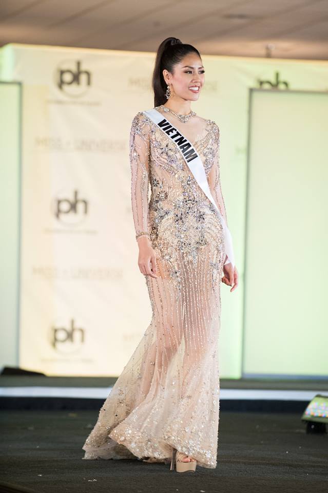 Thiết kế Việt amp;#34;chào sânamp;#34; ngoạn mục tại đêm bán kết Miss Universe 2017 - 3