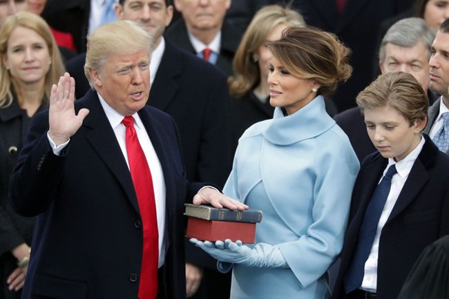 Lý giải con người Tổng thống Mỹ Donald Trump: amp;#34;Không bao giờ là đủamp;#34; - 3