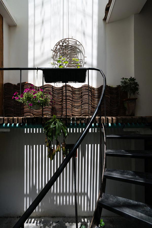 “nha nam trong nha” o sai gon xuat hien day an tuong tren bao my - 13