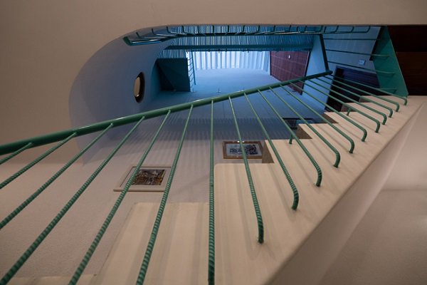 “nha nam trong nha” o sai gon xuat hien day an tuong tren bao my - 16