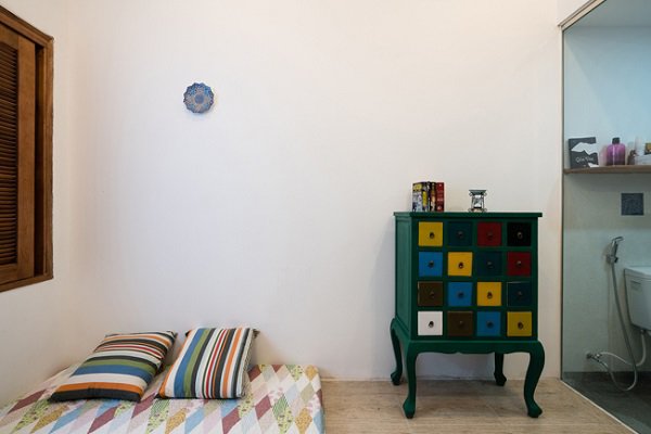 “nha nam trong nha” o sai gon xuat hien day an tuong tren bao my - 19