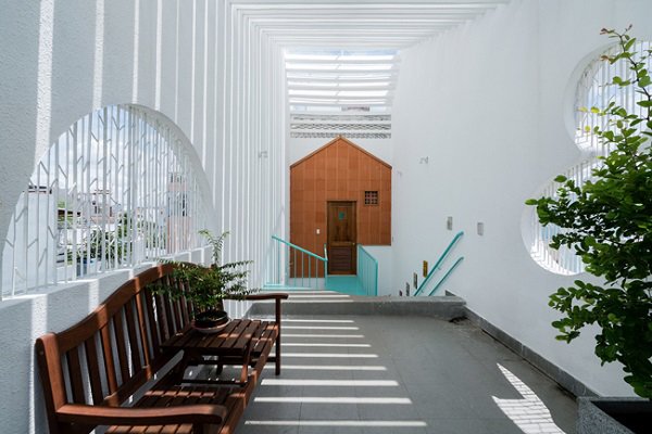 “nha nam trong nha” o sai gon xuat hien day an tuong tren bao my - 4