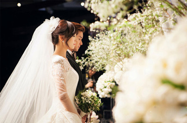 Nhờ tư vấn phát biểu đám cưới sao cho oách, nhà trai nhận được amp;#34;rổamp;#34; gợi ý không đụng hàng - 3