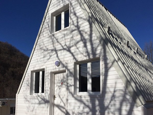 chang ai ngo ngoi nha 2 tang “sang chanh” nay chi mat 6 tieng xay dung - 9