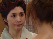 Eva tám - Cưới xong, lương tháng bị mẹ chồng “lột sạch” vì: “Tiền con kiếm được đều là của nhà này”