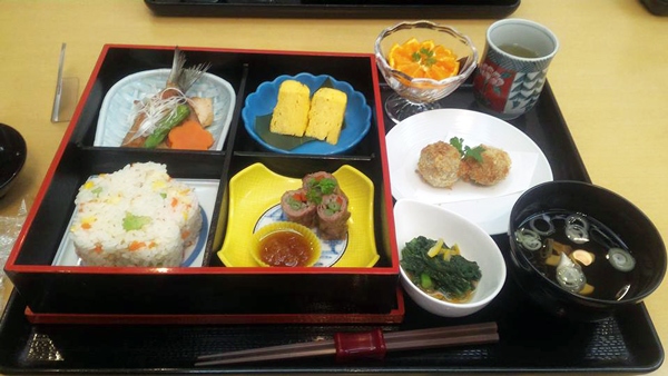 Đi đẻ ở Nhật, mẹ Việt xuýt xoa amp;#34;thế mới biết thiên đường là có thật!amp;#34; - 11