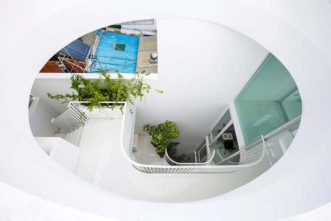 Thiết kế kiểu mới khiến nhà ống mặt phố ở Sài Gòn thoáng đãng đẹp mê li - 8